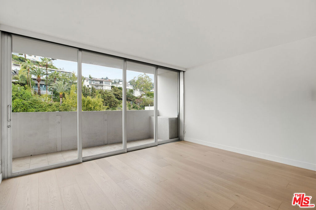 8787 Shoreham Drive - Photo 13