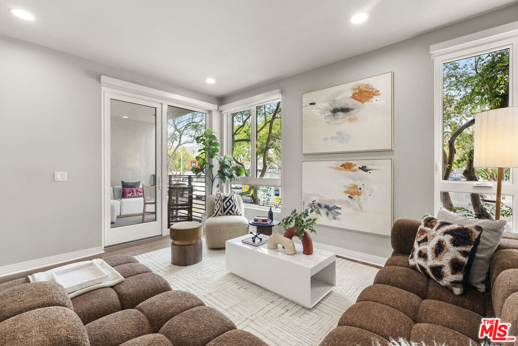 7428 Santa Monica Boulevard - Photo 16