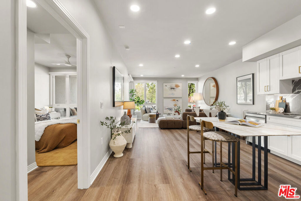7428 Santa Monica Boulevard - Photo 5