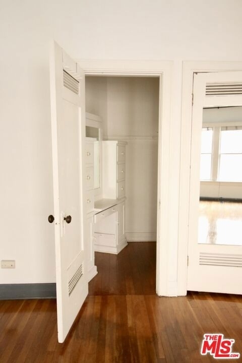 2121 James M Wood Boulevard - Photo 6