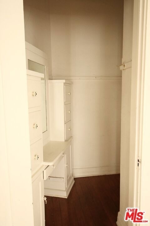 2121 James M Wood Boulevard - Photo 7