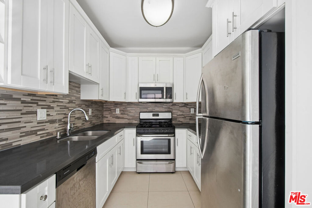 5715 Olympic Boulevard - Photo 5