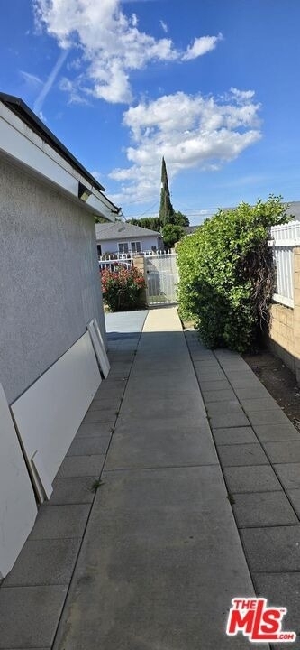 17550 Willard - Photo 3