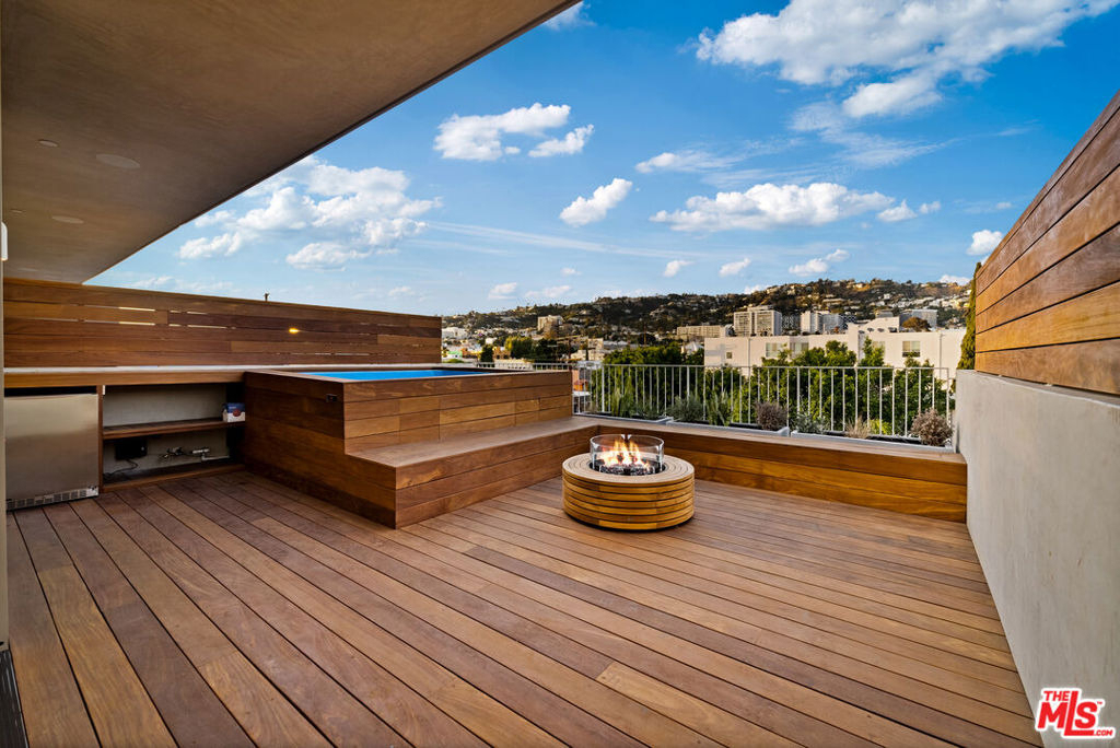 755 N Alfred Street - Photo 13