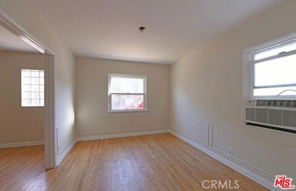 11061 Ohio Avenue - Photo 5