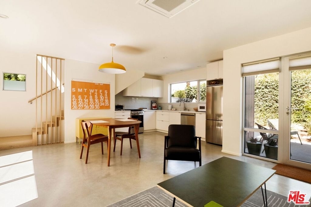 2209 Louella Avenue - Photo 3