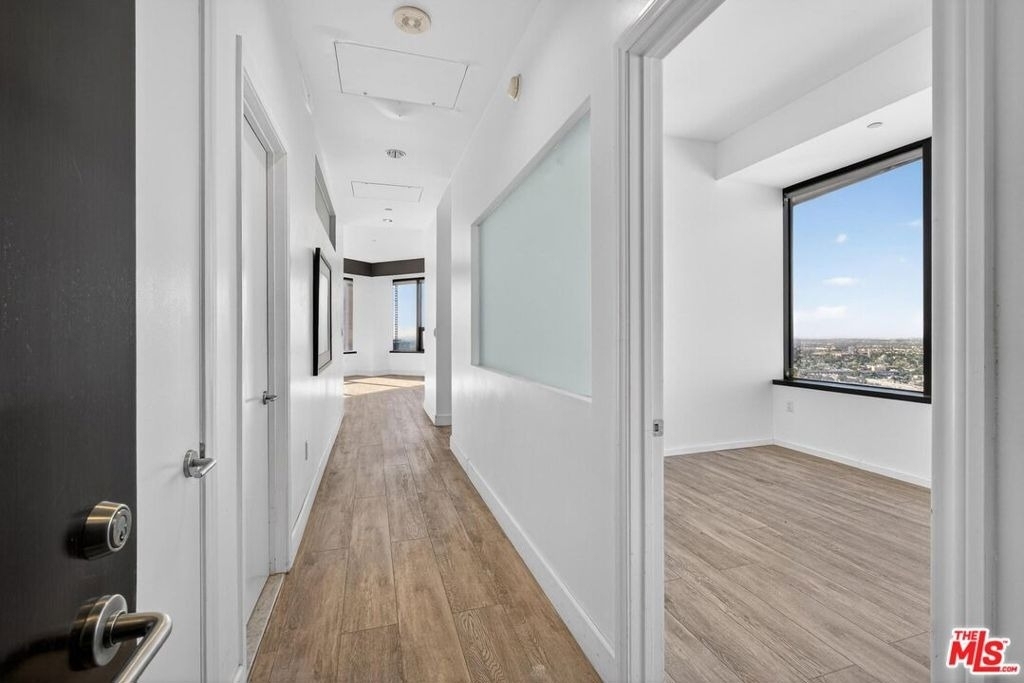 1100 Wilshire Boulevard - Photo 3