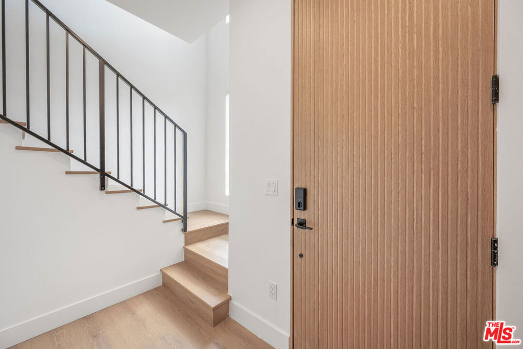5246 Auckland Avenue - Photo 20