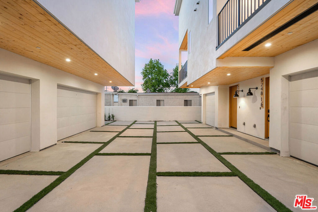 5246 Auckland Avenue - Photo 18