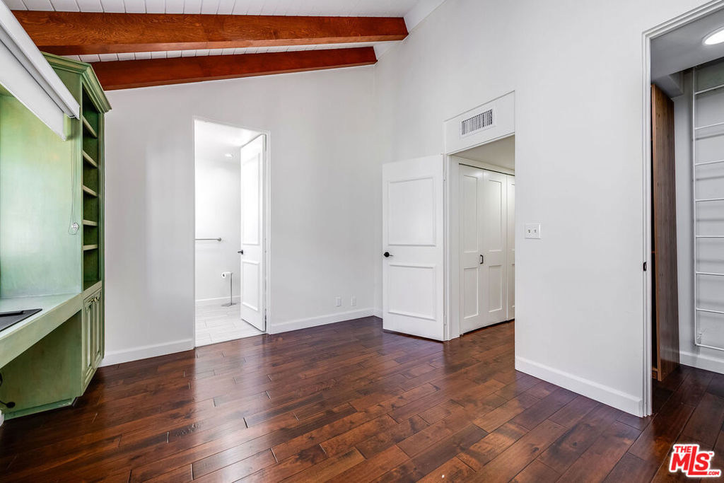 9507 W Olympic Boulevard - Photo 21