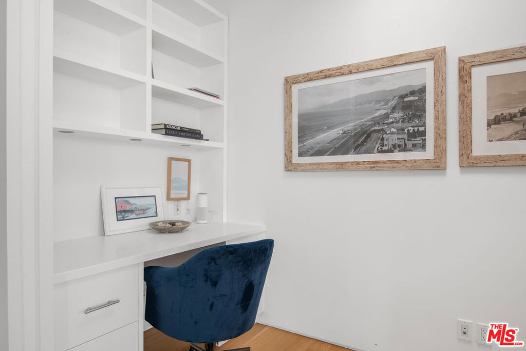 24554 Malibu Road - Photo 10