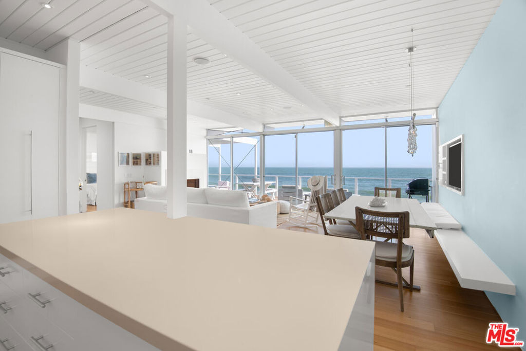 24554 Malibu Road - Photo 5