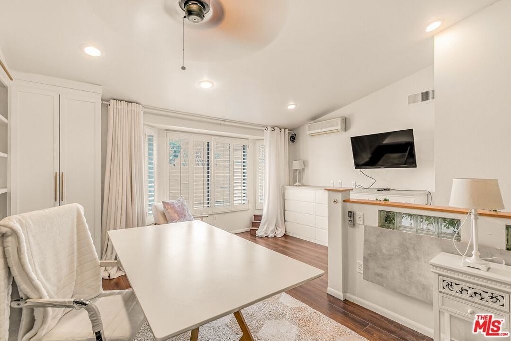 14050 Magnolia Boulevard - Photo 27