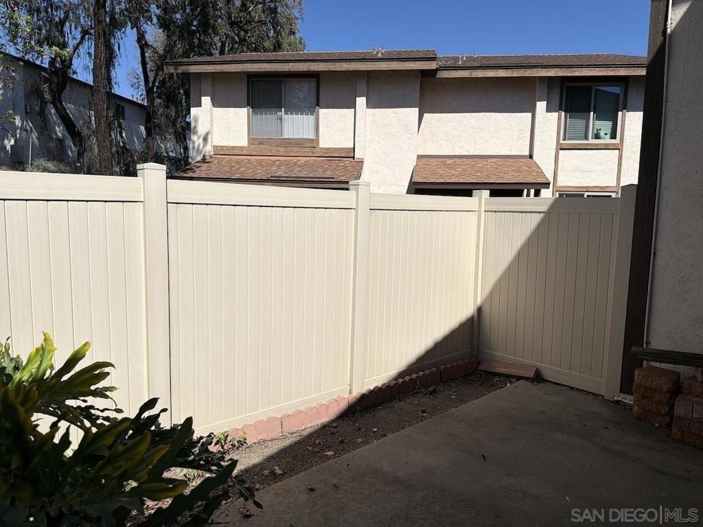 8119 Paradise Valley Ct - Photo 22