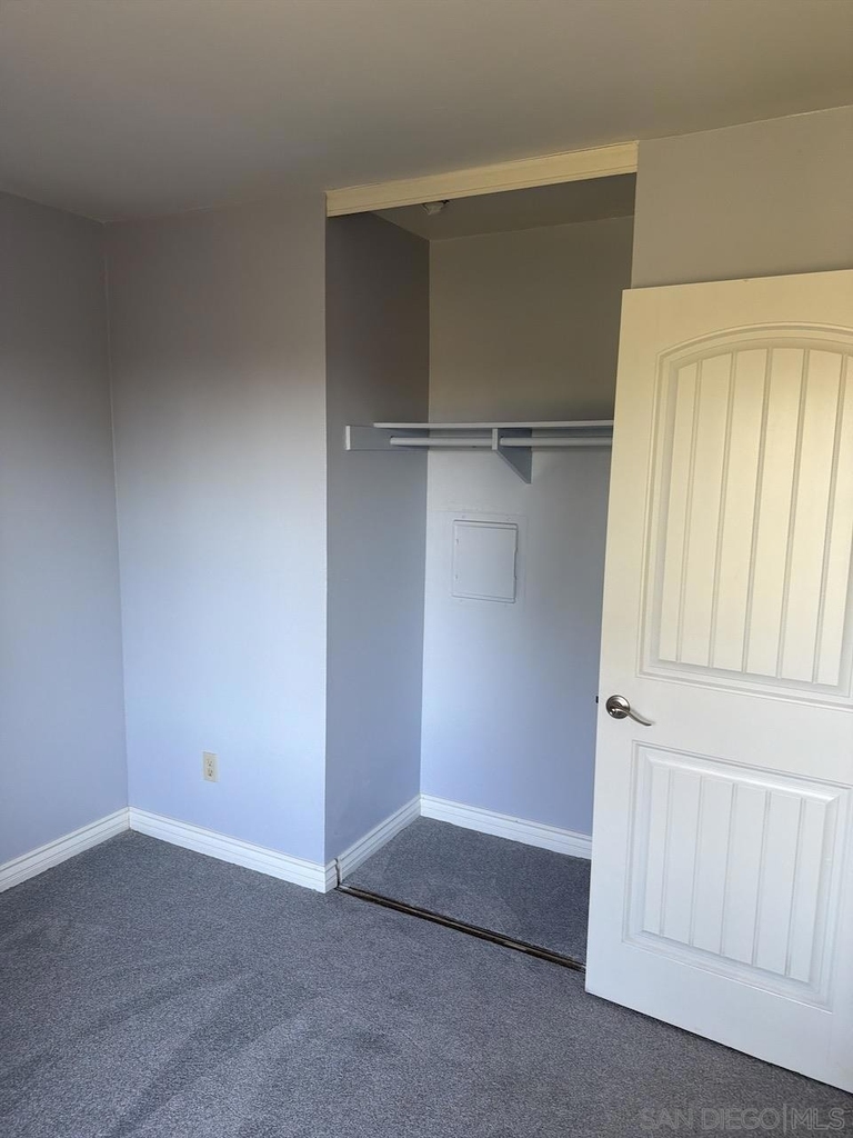 8119 Paradise Valley Ct - Photo 18