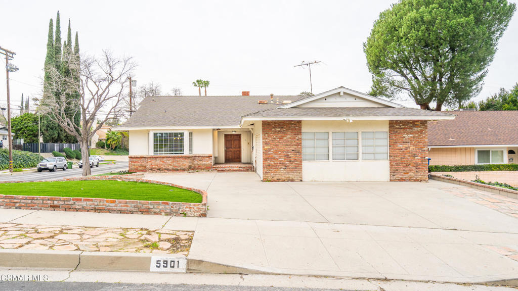 5901 Hanna Avenue - Photo 12