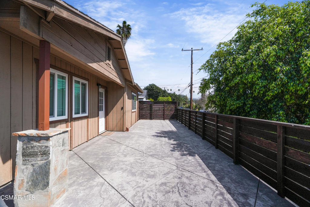 111 Everett Street - Photo 1