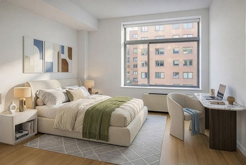 1st Avenue - Photo 2