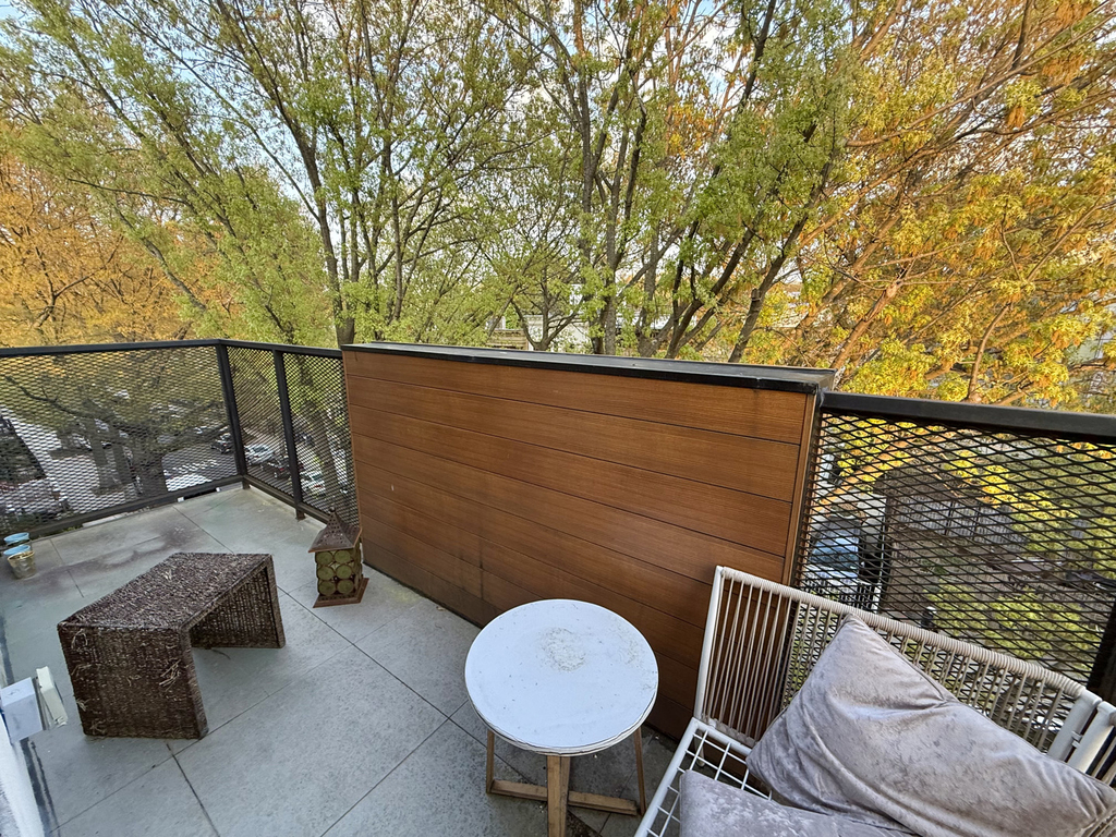 693 Chauncey Street - Photo 4