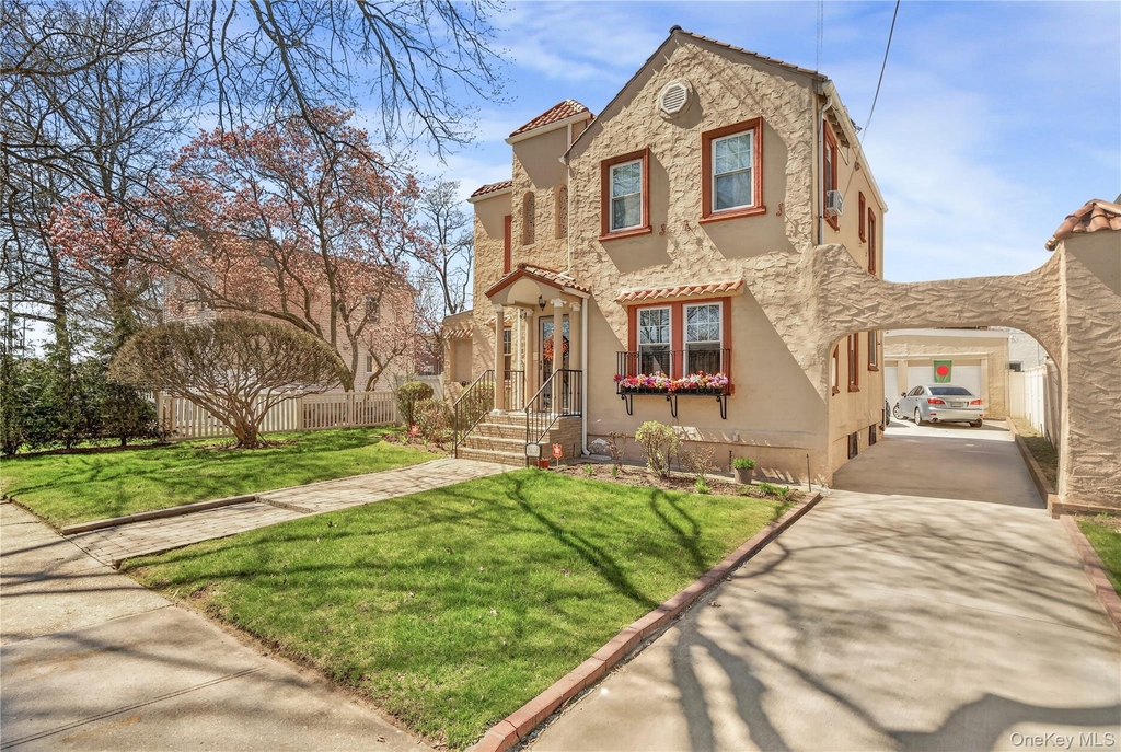 235th Street - Photo 1