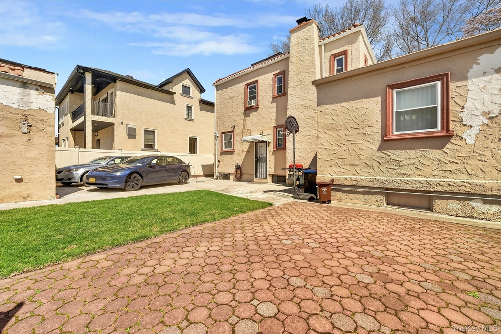 235th Street - Photo 24