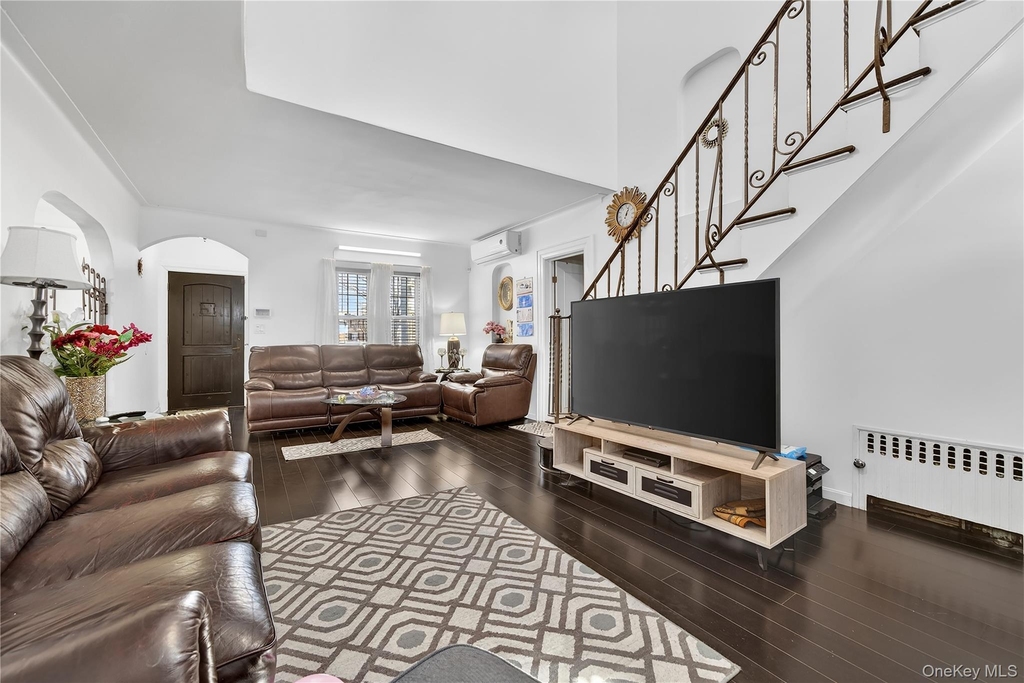 235th Street - Photo 21