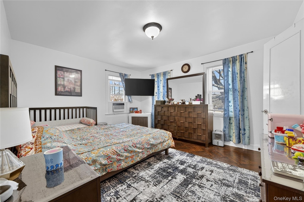235th Street - Photo 15