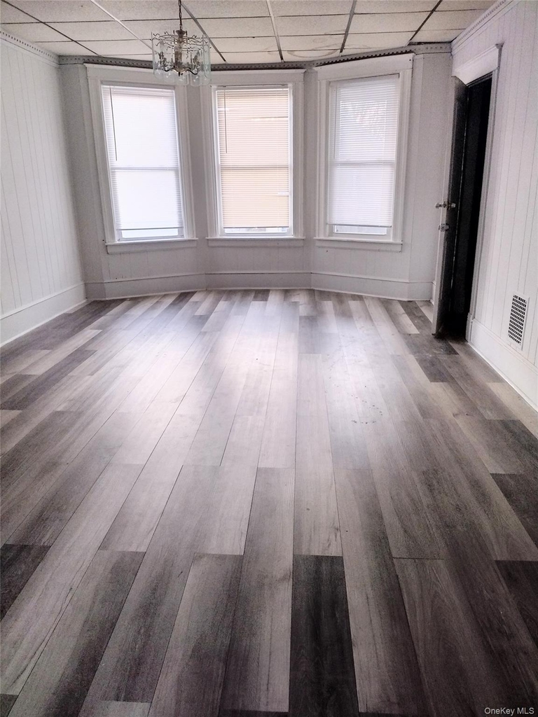 15 Hoffman Avenue - Photo 2