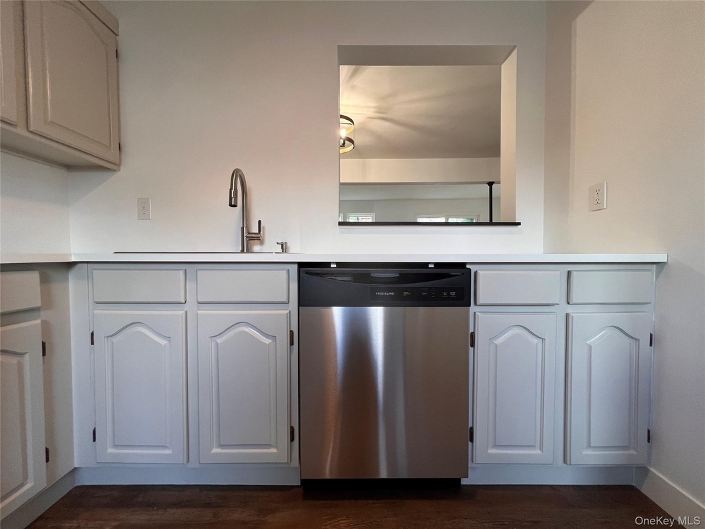 524 Saracino Drive - Photo 11