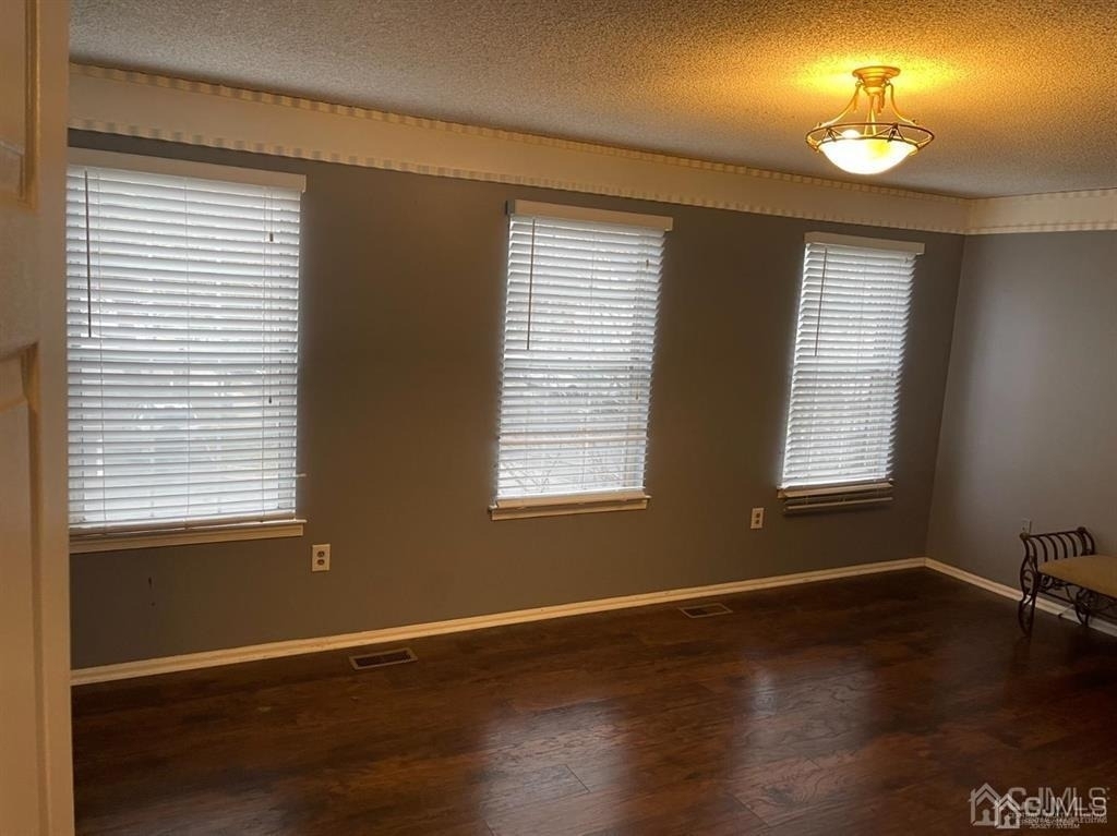 11 Bristol Drive - Photo 8