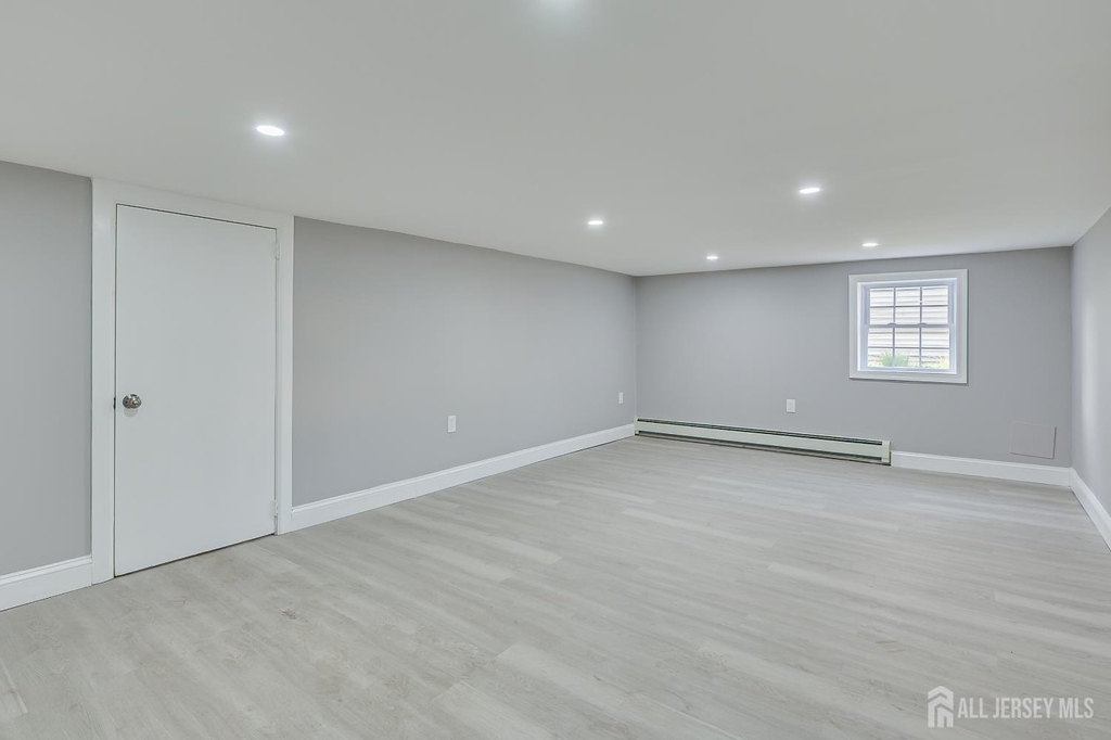 36 2nd Avenue - Photo 20
