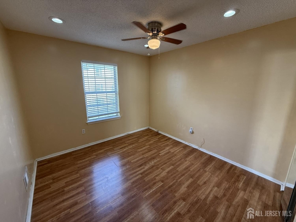 61 Brighton Way - Photo 10