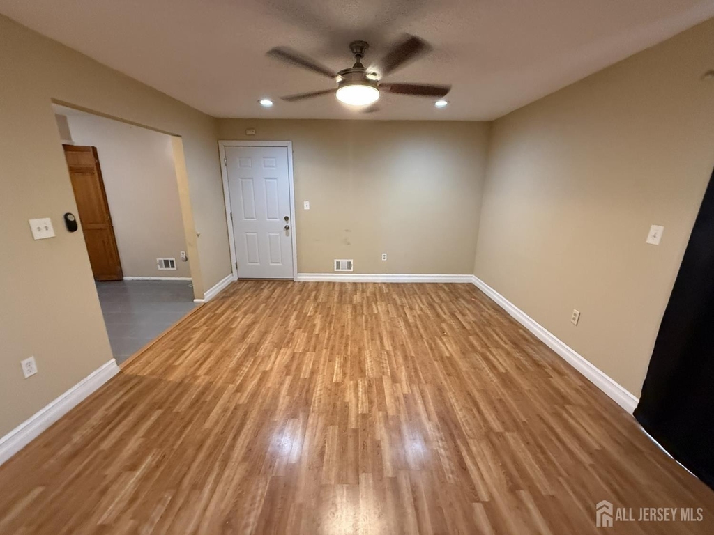 61 Brighton Way - Photo 6