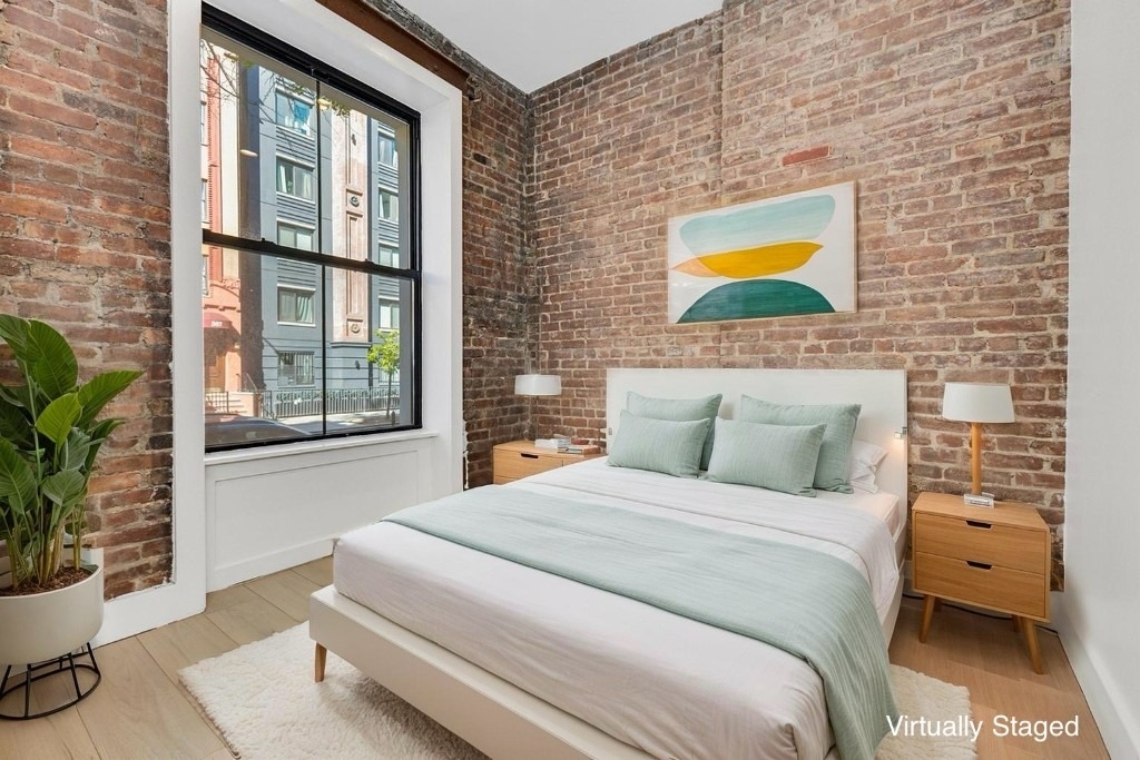 356 W 48th Street - Photo 16