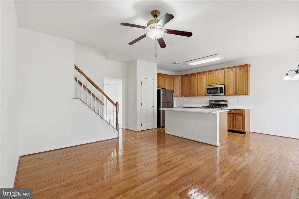 25828 Kirkwood Square - Photo 10