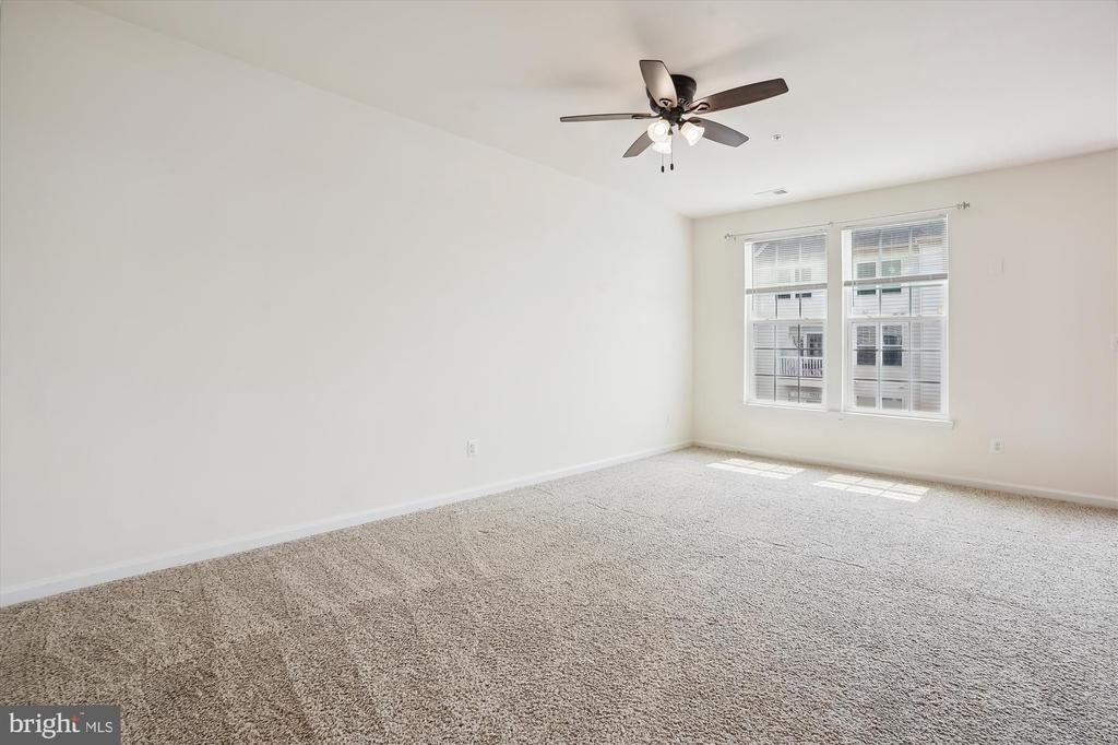 21707 Charity Terrace - Photo 33