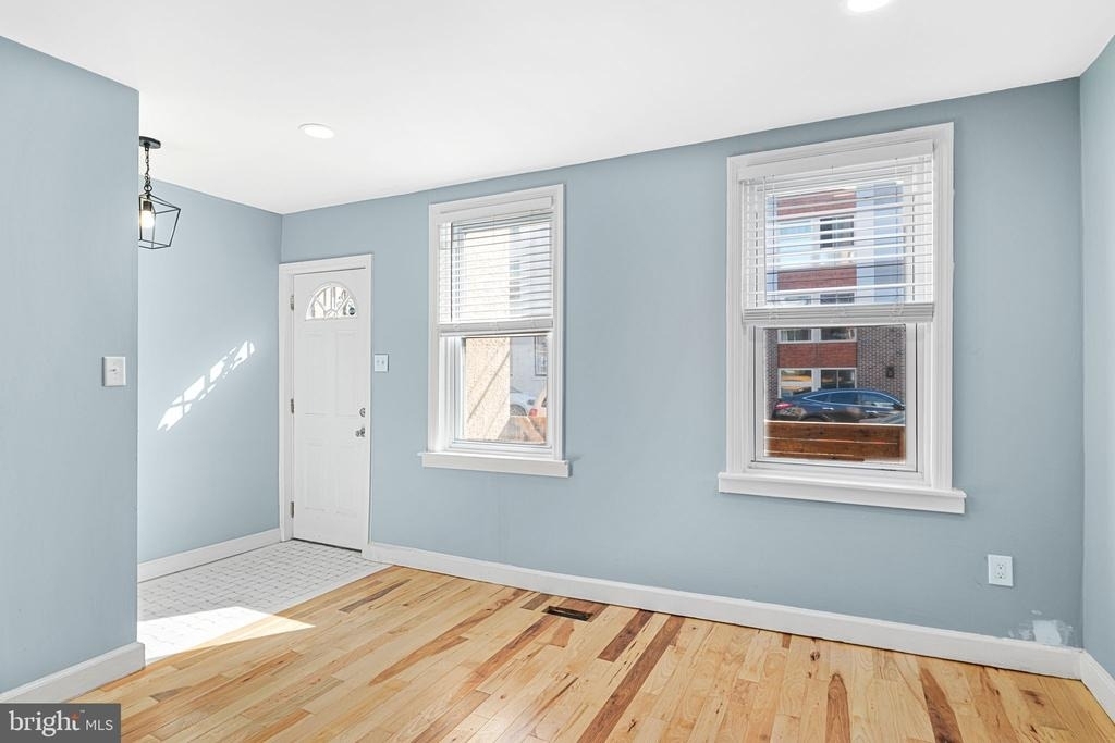 1152 S 15th Street - Photo 2