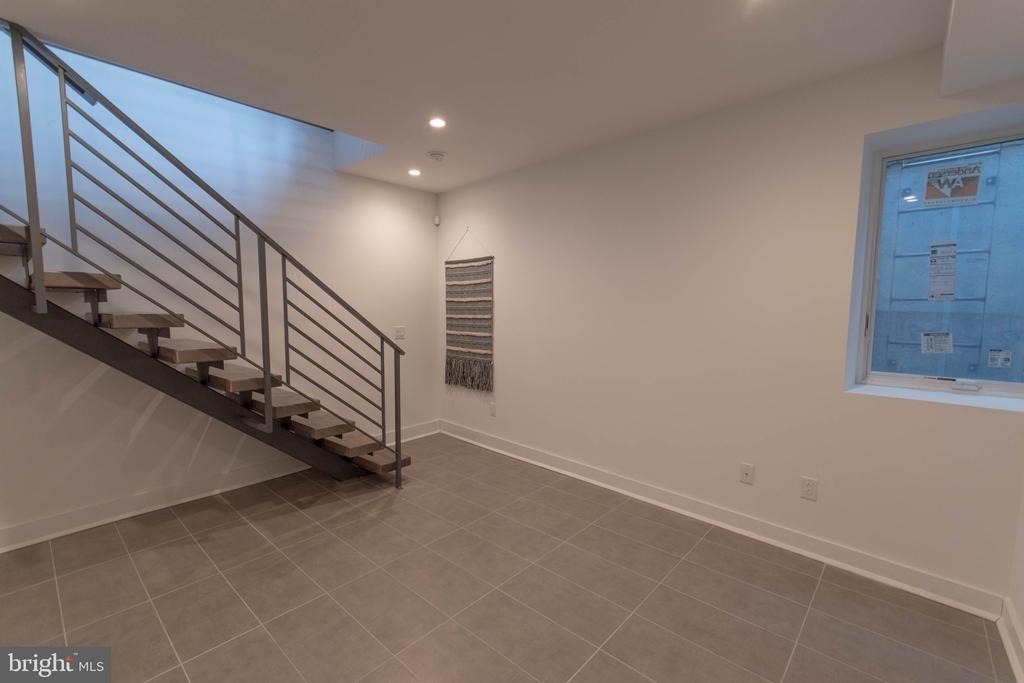 105 Olive Street - Photo 35