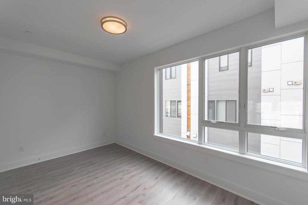 105 Olive Street - Photo 16