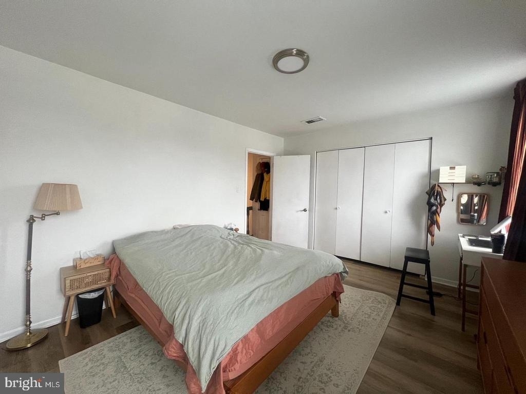 1904 Fairmount Avenue - Photo 8
