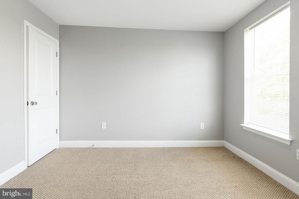 1940 N Gratz Street - Photo 9