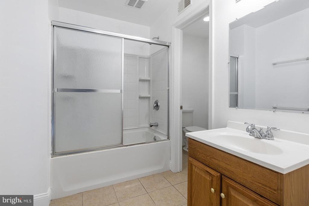 1940 N Gratz Street - Photo 11