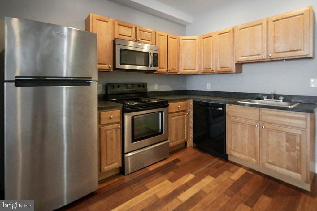 1940 N Gratz Street - Photo 7