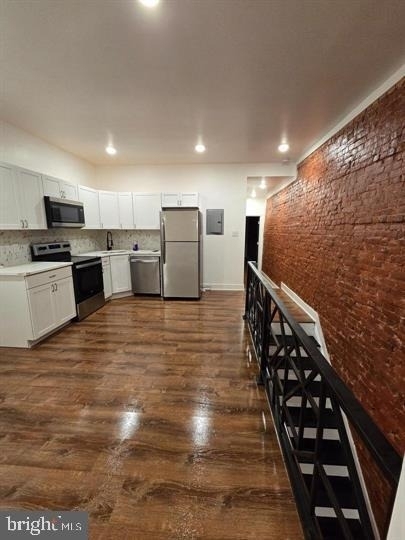 1029 W Cambria Street - Photo 7