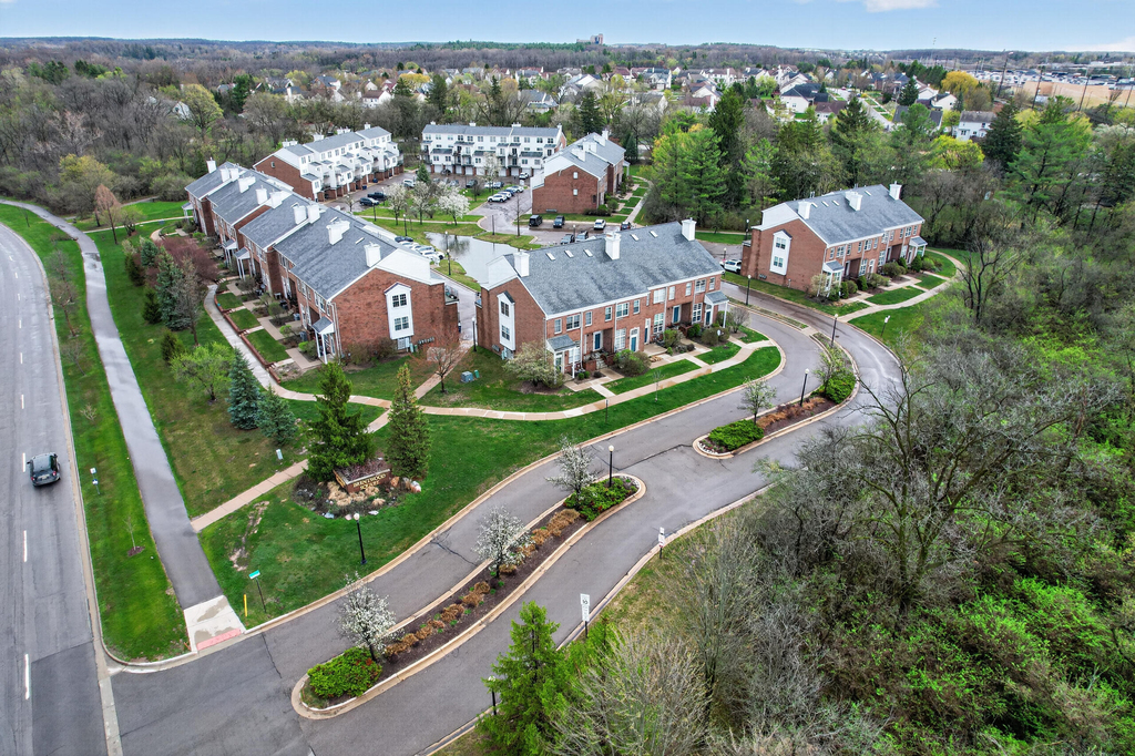 1930 Lindsay Lane - Photo 7