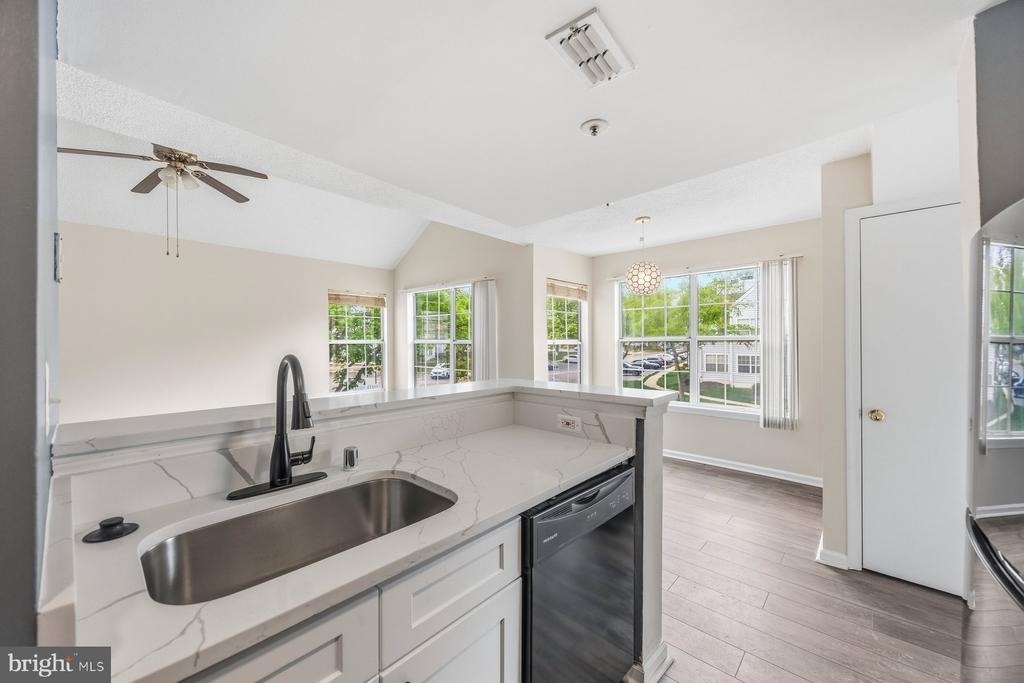 14053 Vista Drive - Photo 9