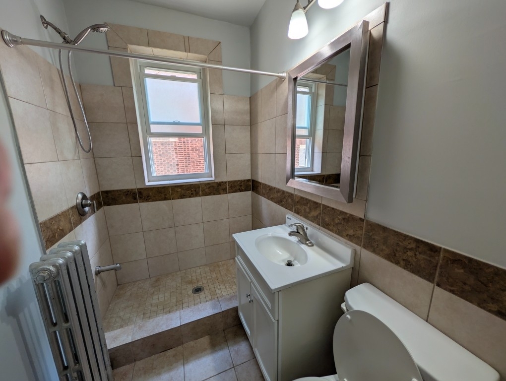 1668 W Farwell - Photo 11