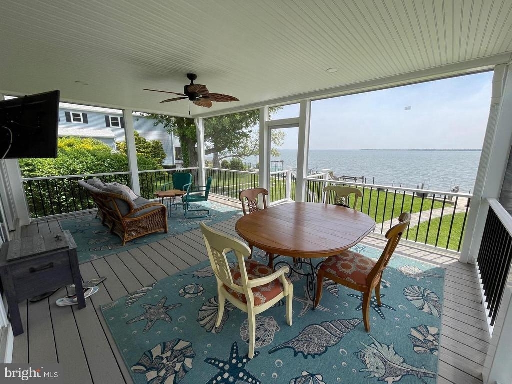 2513 Barrison Point Road - Photo 14