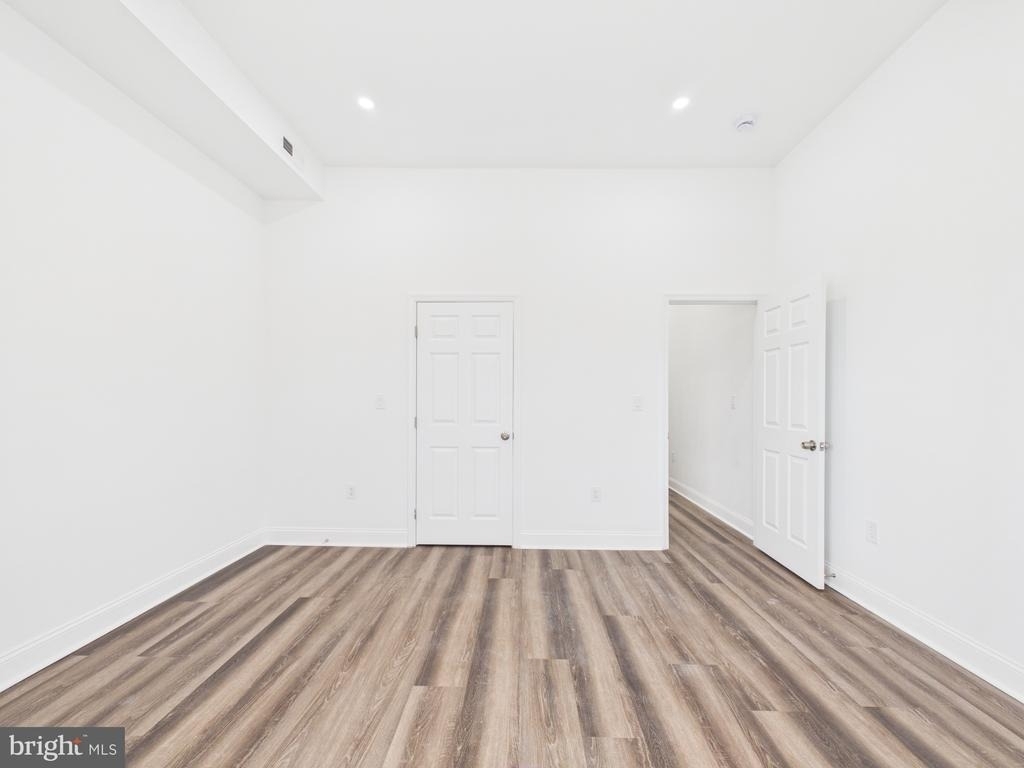 1315 Harlem Avenue - Photo 20