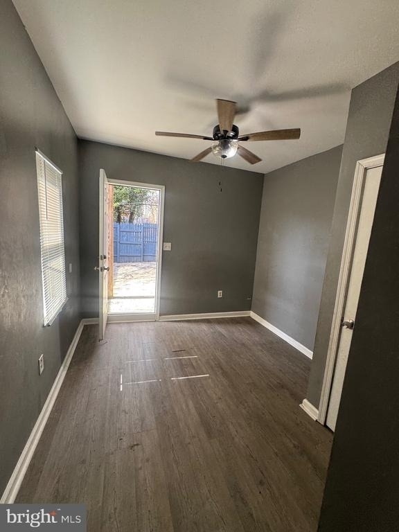 1108 N Bond Street - Photo 16